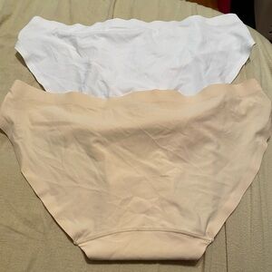 2 Pairs Seamless panties - spandex nylon
